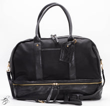 Load image into Gallery viewer, VEGAN LEATHER TRAVEL BAG WITH SHOE COMPARTMENT - AVAILABLE IN 2 COLORS
