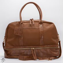 Load image into Gallery viewer, VEGAN LEATHER TRAVEL BAG WITH SHOE COMPARTMENT - AVAILABLE IN 2 COLORS
