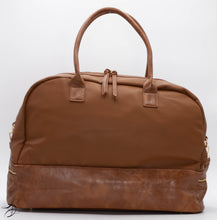 Load image into Gallery viewer, VEGAN LEATHER TRAVEL BAG WITH SHOE COMPARTMENT - AVAILABLE IN 2 COLORS
